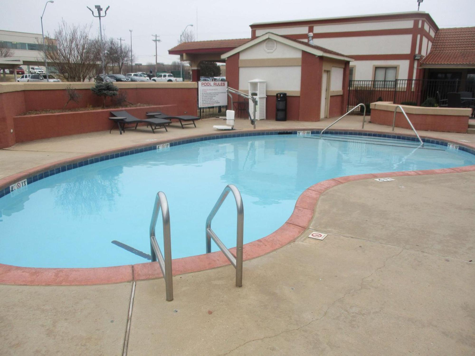 Broadway Inn & Suites Oklahoma City Servizi foto