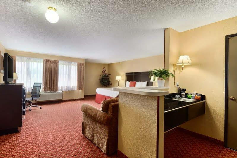 Broadway Inn & Suites Oklahoma City Esterno foto