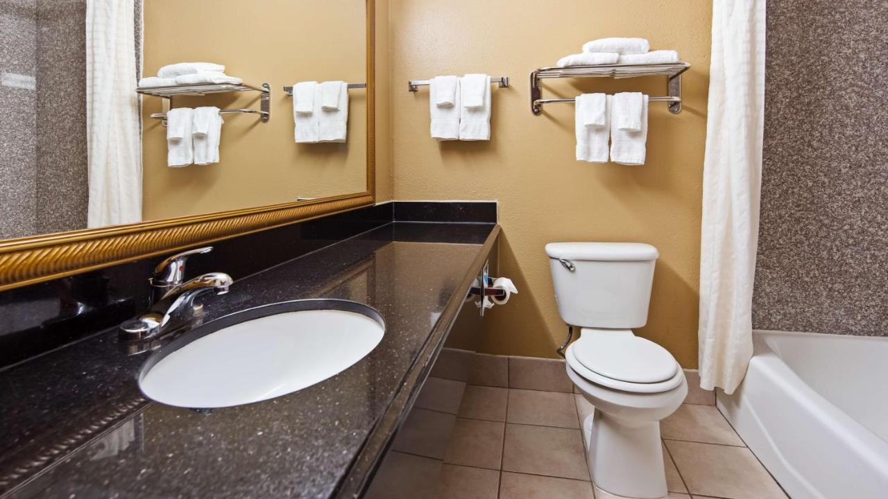 Broadway Inn & Suites Oklahoma City Esterno foto